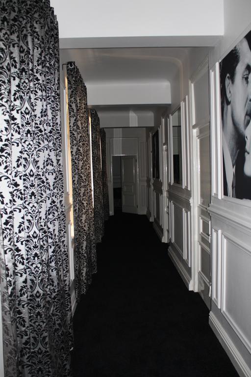 The Glam Guesthouse เคปทาวน์ ภายนอก รูปภาพ